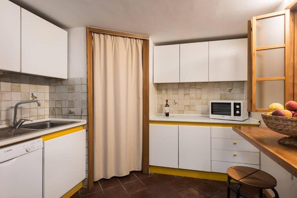 רומא Idyllia -Teatro Pompeo Apartment מראה חיצוני תמונה